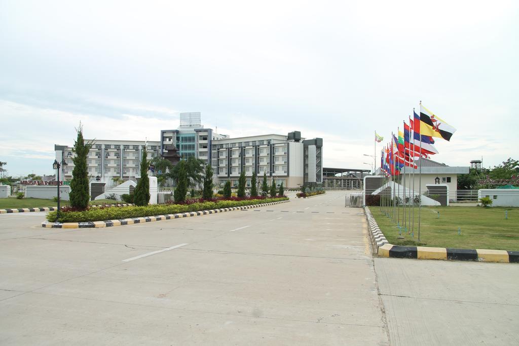 Mingalar Thiri Hotell Naypyidaw Exteriör bild